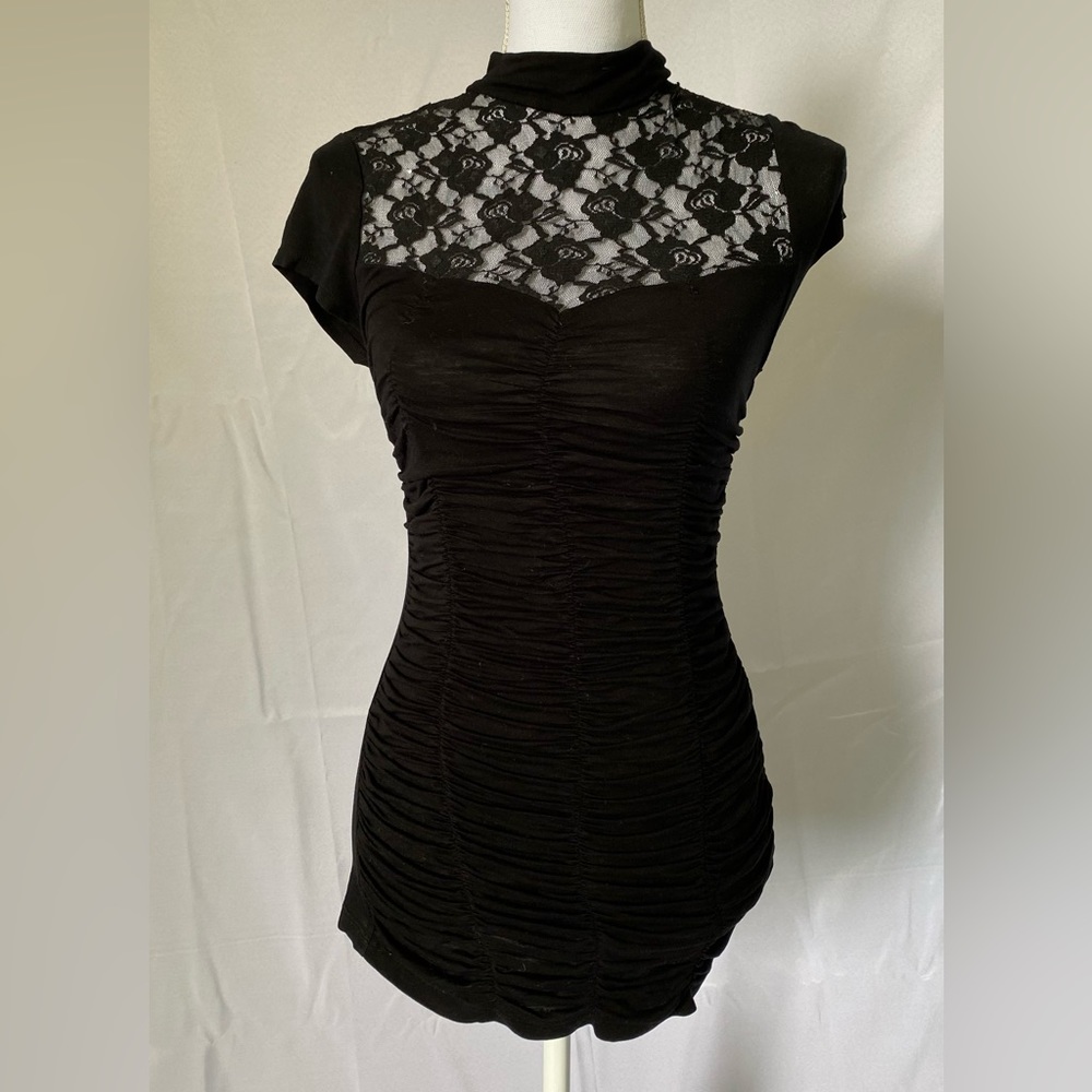 Long black lace shirt
